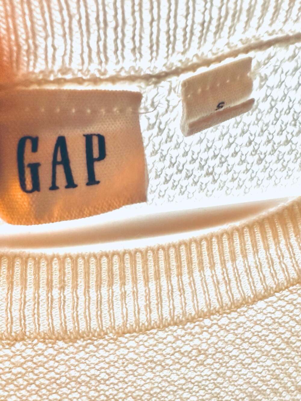 Gap Women's Cream Textured Knit Long Sleeve Crew Neck Sweater